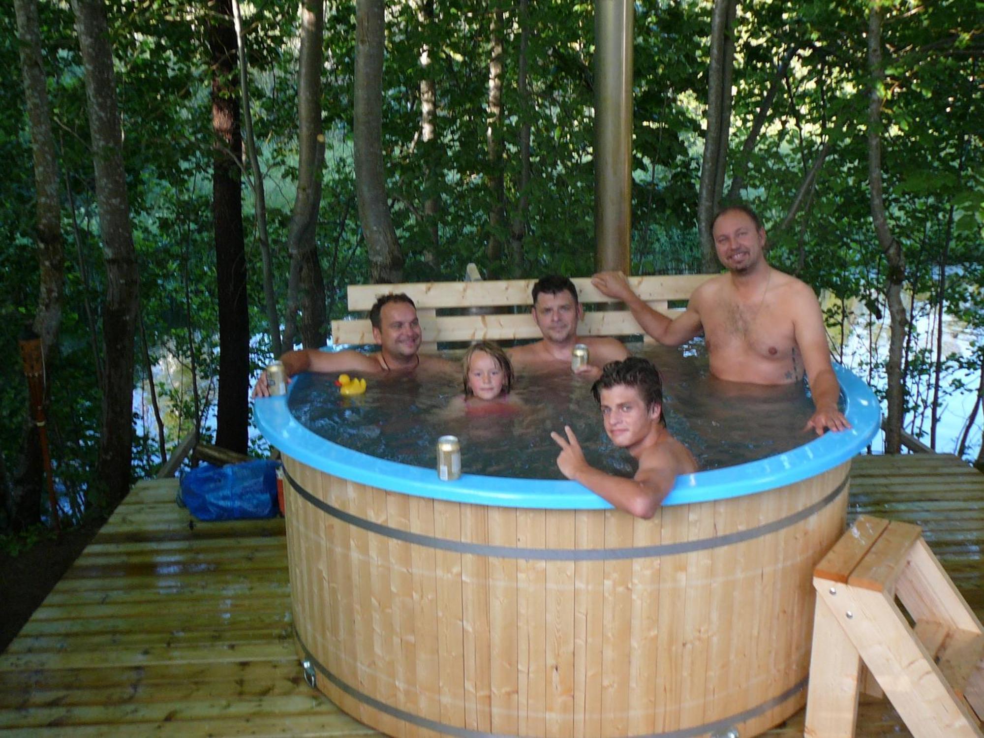 Lonneberga Vandrarhem & Hostel Zewnętrze zdjęcie